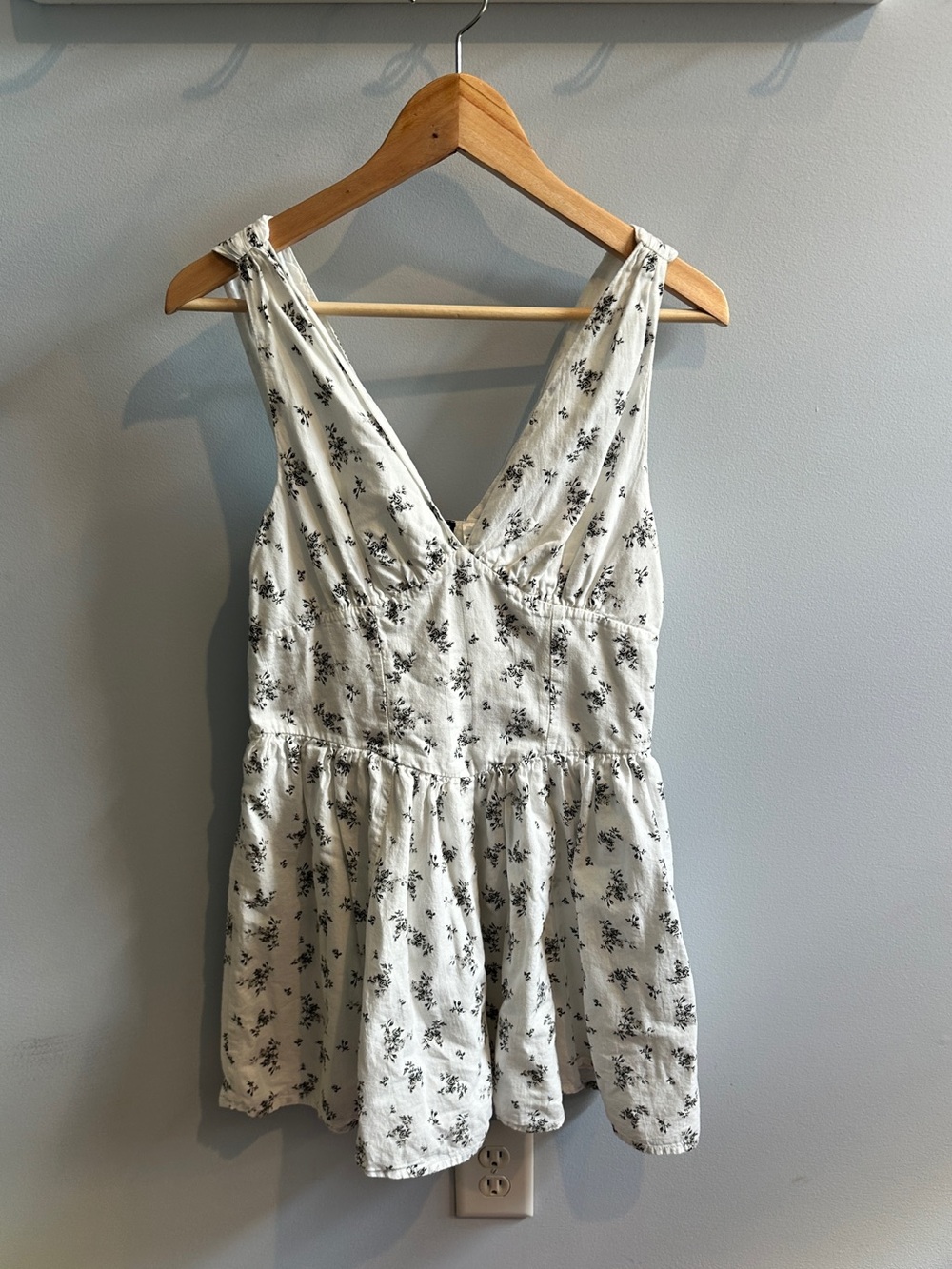 H&M White Dress with Black Floral Print
